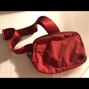 Everywhere Belt Bag